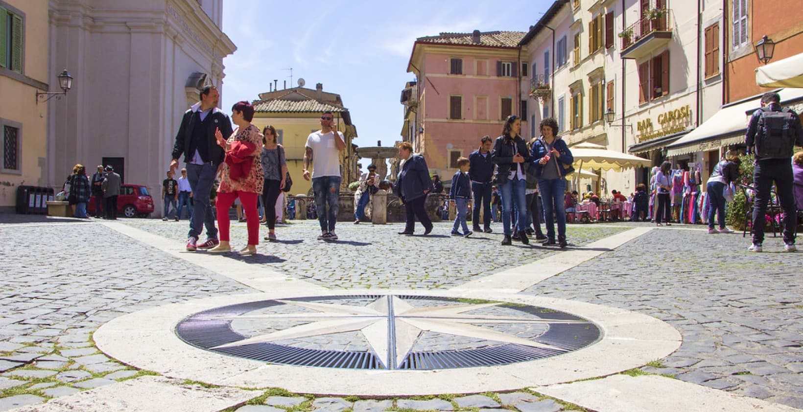 Friday Market in Piazza della Libertà